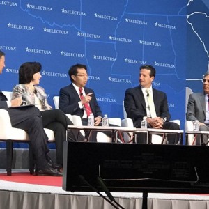 特朗普取消印度峰会行程，中美关系新动向还是另有隐情？