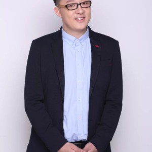 人大党委书记人大刚子，新媒体时代的亲民形象与传播新策略