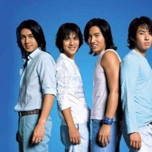 F4巡演计划暂停，粉丝期待与挑战并存