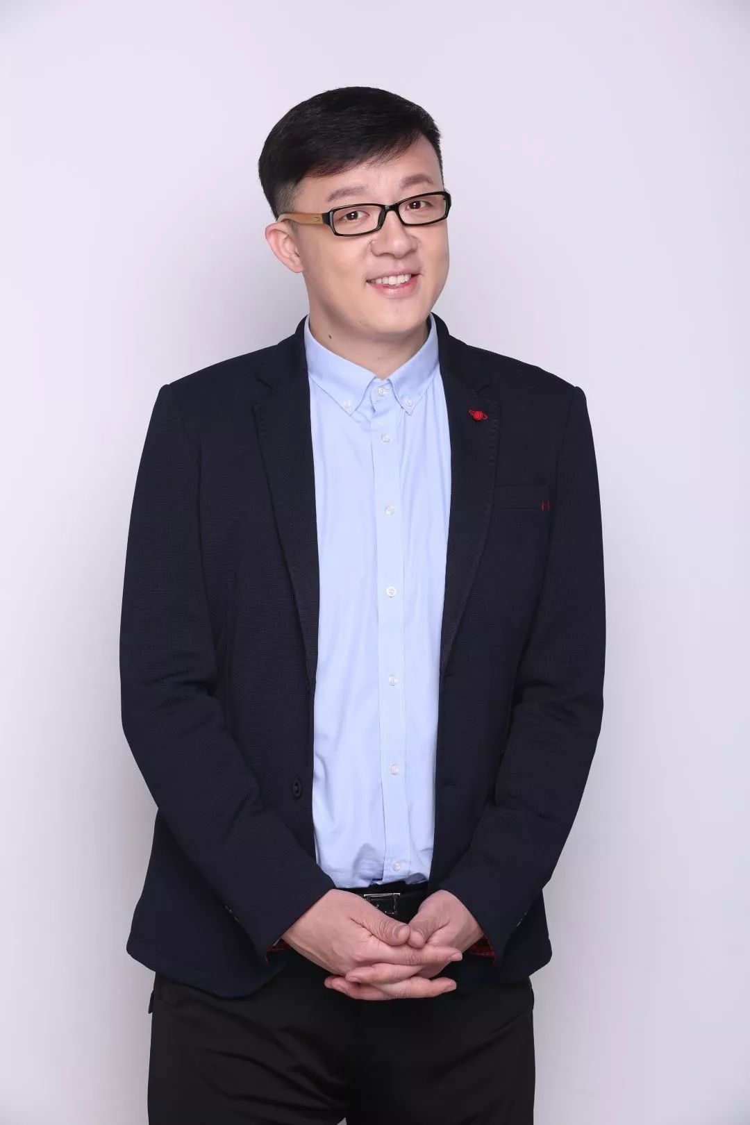 人大党委书记人大刚子，新媒体时代的亲民形象与传播新策略