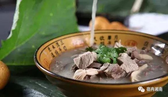 揭秘，800吨鸭肉冒充牛羊肉骗贷大案，广东自媒体达人深入调查