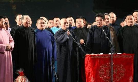 相声新风潮，曹云金携手无语哥，快板技艺传承新篇章
