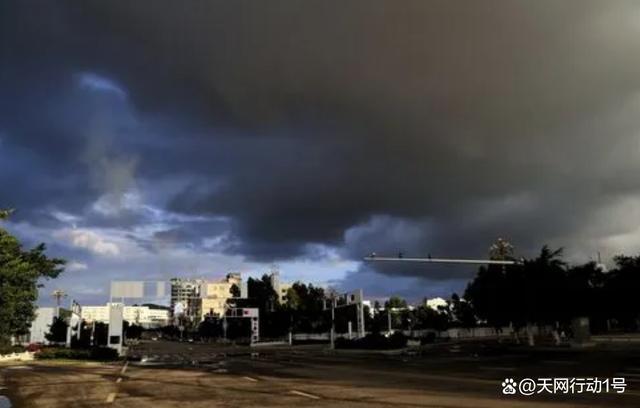 河南永城黑云压城现象，气象局的权威解读与公众的科学认知