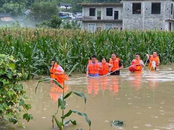 鄂渝川陕四地齐心协力，启动洪水防御Ⅳ级应急响应