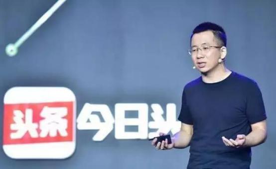 广东自媒体达人解读，网红户晨风多平台账号被封背后的原因与反思