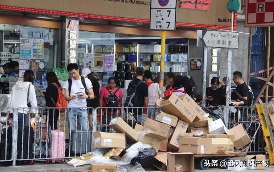 云南导游逼游客购物事件，旅游行业诚信的警钟